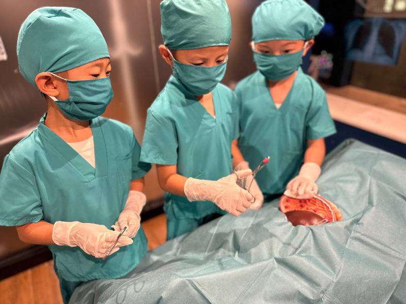 【小医生】👩🏻‍⚕️D3 外科  ✂️手术室的日常及缝针技巧 （6人成班）
