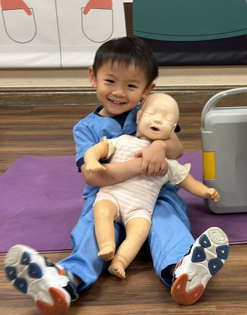 【小医生】👩🏻‍⚕️AED 1 急症科 - 第一堂🧑🏻‍⚕️ (3-6岁)