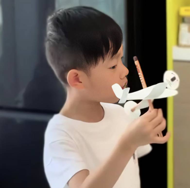 7–11 Years Old Dream Careers Half-Day Camp (Surgeon x Pilot)